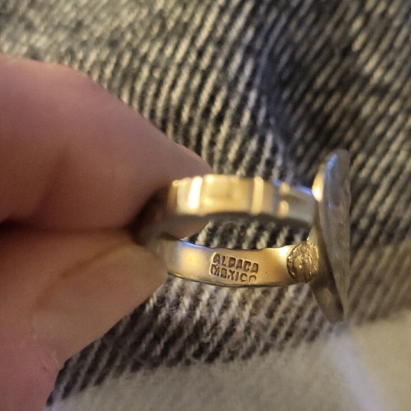 Silver Engraved Ring - Picture 2 of 6